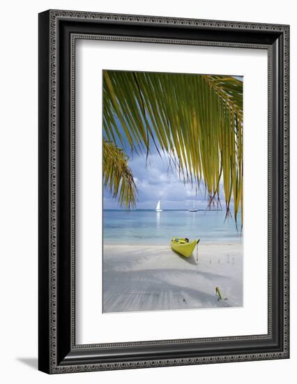 Kayak on White Sand Beach, Southwater Cay, Stann Creek, Belize-Cindy Miller Hopkins-Framed Photographic Print