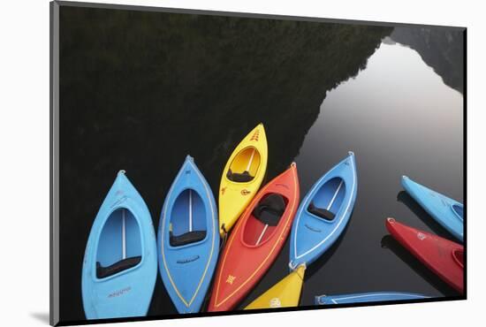 Kayaks-Paul Souders-Mounted Photographic Print