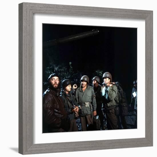 KELLY'S HEROES, 1970 directed by BRIAN G. HUTTON (photo)-null-Framed Photo