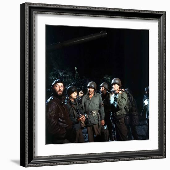 KELLY'S HEROES, 1970 directed by BRIAN G. HUTTON (photo)-null-Framed Photo