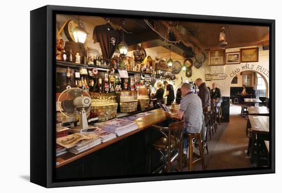 Kellys Cellars Pub, Belfast, Northern Ireland, 2010-Peter Thompson-Framed Premier Image Canvas