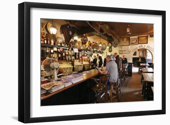 Kellys Cellars Pub, Belfast, Northern Ireland, 2010-Peter Thompson-Framed Photographic Print