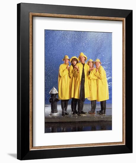 KELSEY GRAMMER; JOHN MAHONEY; PERI GILPIN; JANE LEEVES; DAVID HYDE PIERCE. "FRASIER-TV" [1993].-null-Framed Premium Photographic Print