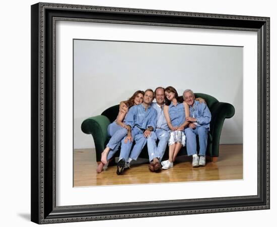 KELSEY GRAMMER; JOHN MAHONEY; PERI GILPIN; JANE LEEVES; DAVID HYDE PIERCE. "FRASIER-TV" [1993].-null-Framed Photographic Print