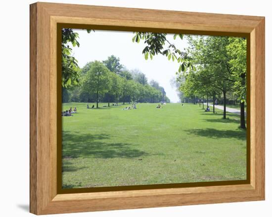 Kensington Gardens, London, England, United Kingdom, Europe-Amanda Hall-Framed Premier Image Canvas