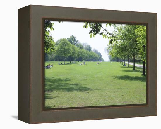 Kensington Gardens, London, England, United Kingdom, Europe-Amanda Hall-Framed Premier Image Canvas