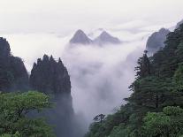 Landscape of Mt. Huangshan (Yellow Mountain) in Mist, China-Keren Su-Photographic Print