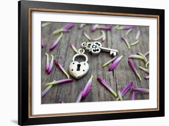 Key With Heart Shaped Lock-kbuntu-Framed Art Print