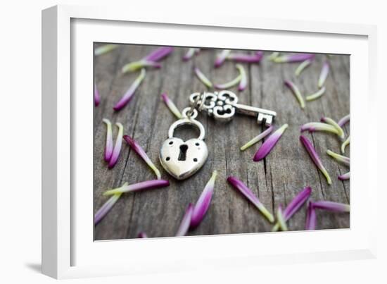 Key With Heart Shaped Lock-kbuntu-Framed Art Print