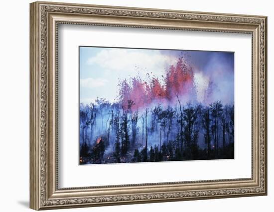 Kilauea Volcano Erupting-Bettmann-Framed Photographic Print