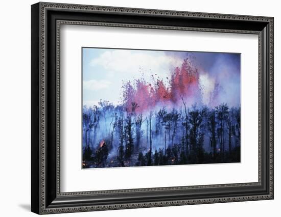 Kilauea Volcano Erupting-Bettmann-Framed Photographic Print