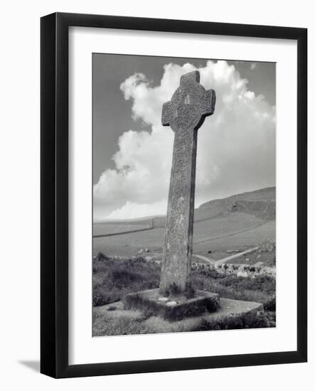 Kilchoman Cross-null-Framed Photographic Print