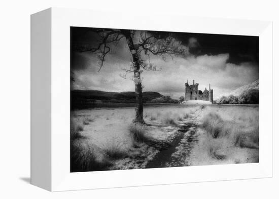 Kilchurn Castle, Loch Awe, Argyll, Scotland-Simon Marsden-Framed Giclee Print