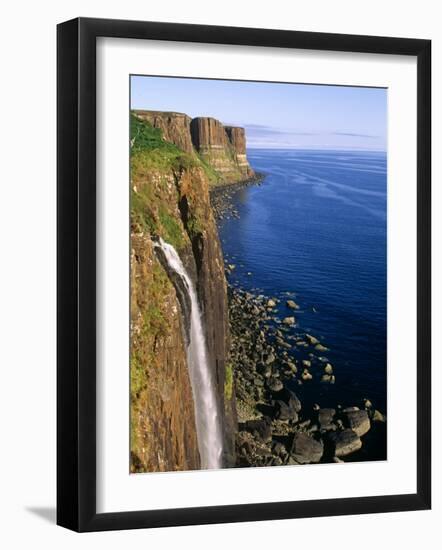 Kilt Rock, Isle of Skye, Scotland-Paul Harris-Framed Photographic Print