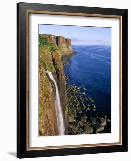 Kilt Rock, Isle of Skye, Scotland-Paul Harris-Framed Photographic Print