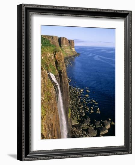 Kilt Rock, Isle of Skye, Scotland-Paul Harris-Framed Photographic Print