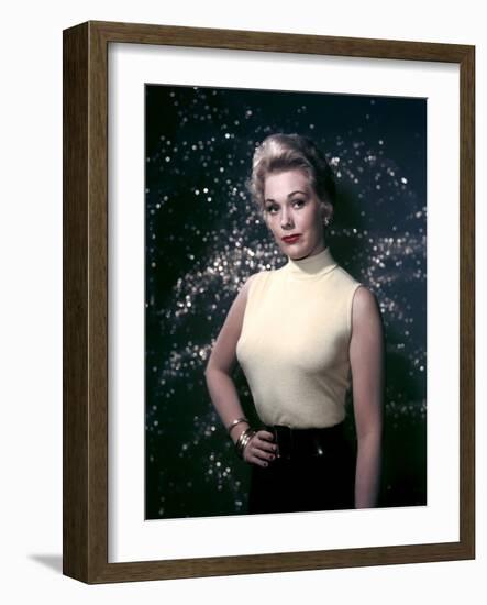 Kim Novak 1954-null-Framed Photo