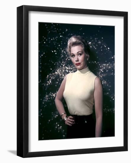 Kim Novak 1954-null-Framed Photo