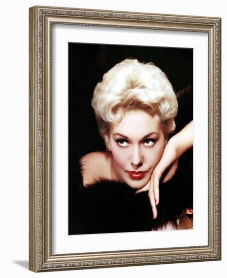 Kim Novak, 1956- 1957 (photo)-null-Framed Photo