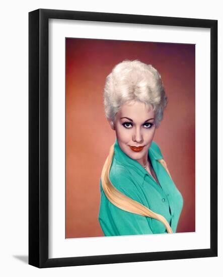 Kim Novak, 1956- 1957 (photo)-null-Framed Photo