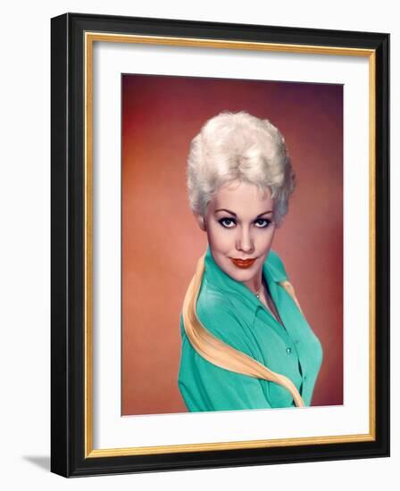 Kim Novak, 1956- 1957 (photo)-null-Framed Photo