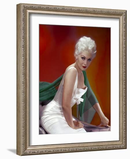 Kim Novak, 1956 (photo)-null-Framed Photo