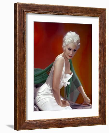 Kim Novak, 1956 (photo)-null-Framed Photo