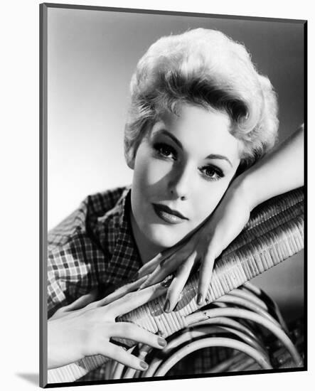 Kim Novak-null-Mounted Photo