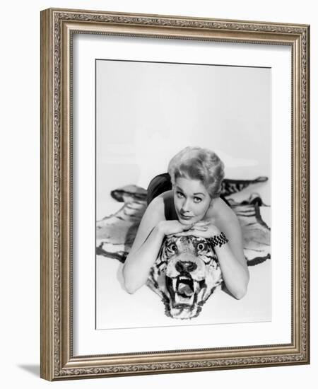 Kim Novak-null-Framed Photographic Print