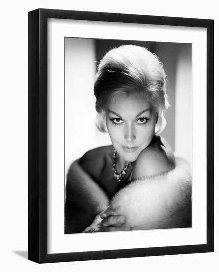 Kim Novak-null-Framed Photographic Print