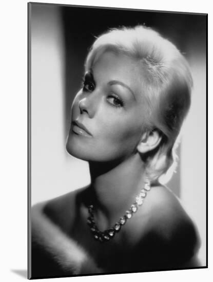 Kim Novak-null-Mounted Photographic Print