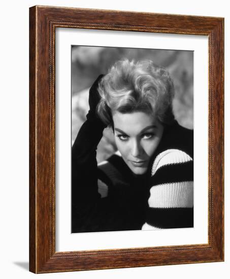 Kim Novak-null-Framed Photographic Print