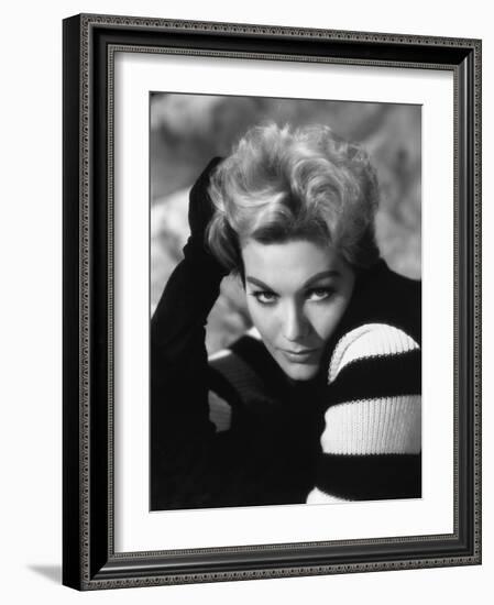 Kim Novak-null-Framed Photographic Print