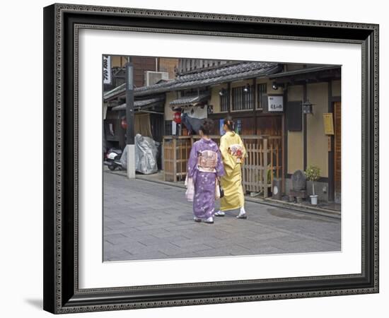 Kimono Beauty, Kyoto, Japan-Shin Terada-Framed Photographic Print