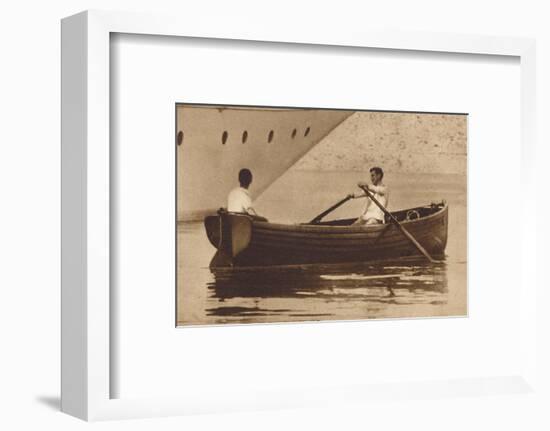 'King Edward-Oarsman', 1937-Unknown-Framed Photographic Print