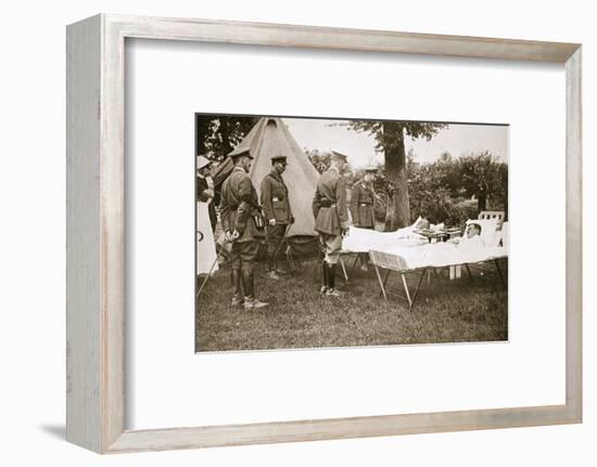 King George V conversing with wounded officers, France, World War I, 1916-Unknown-Framed Photographic Print