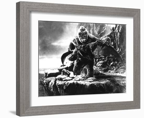 King Kong, Fay Wray, 1933, Kong Fighting Pterodactyl-null-Framed Photo