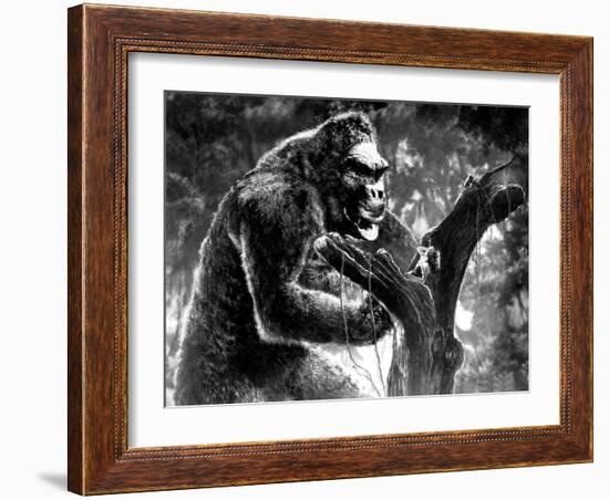 King Kong, Kong with Fay Wray, 1933-null-Framed Premium Photographic Print