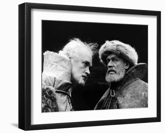 King Lear, Patrick Magee, Paul Scofield, 1971-null-Framed Photo