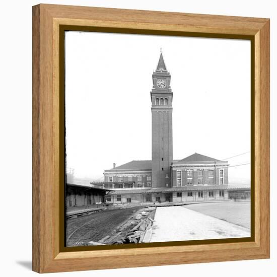 King Street Depot, Seattle, WA, Oct. 22, 1906-Asahel Curtis-Framed Premier Image Canvas