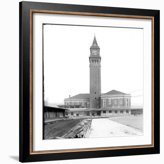 King Street Depot, Seattle, WA, Oct. 22, 1906-Asahel Curtis-Framed Giclee Print