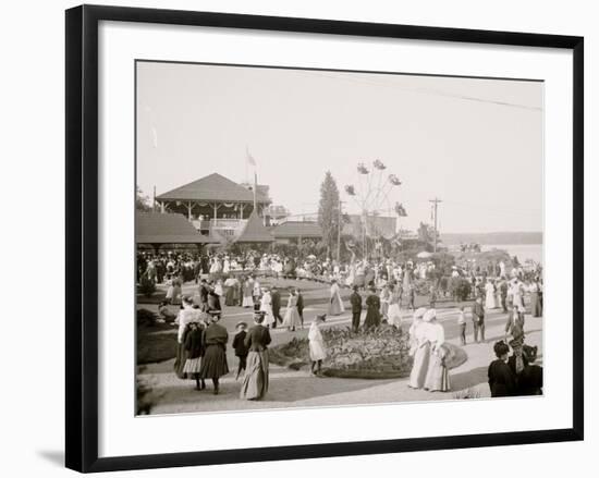 Kingston Point Park, Kingston, N.Y.-null-Framed Photo