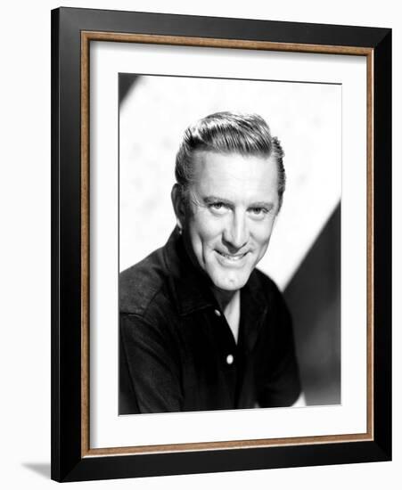 Kirk Douglas, 1967-null-Framed Premium Photographic Print