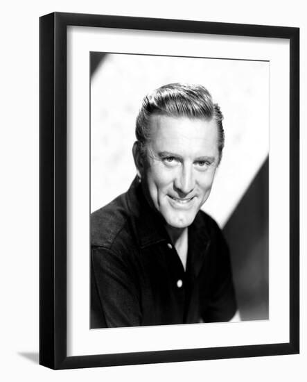 Kirk Douglas, 1967-null-Framed Premium Photographic Print