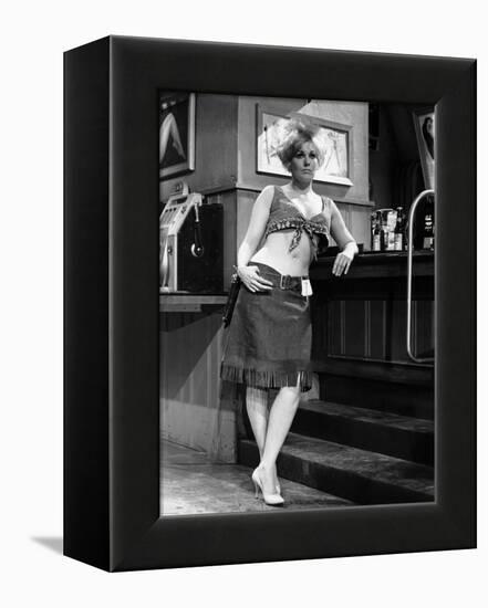 KISS ME STUPID, 1964 directed by BIILY WILDER Kim Novak (b/w photo)-null-Framed Stretched Canvas