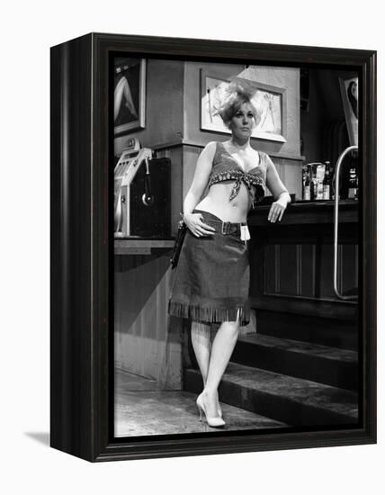 KISS ME STUPID, 1964 directed by BIILY WILDER Kim Novak (b/w photo)-null-Framed Stretched Canvas