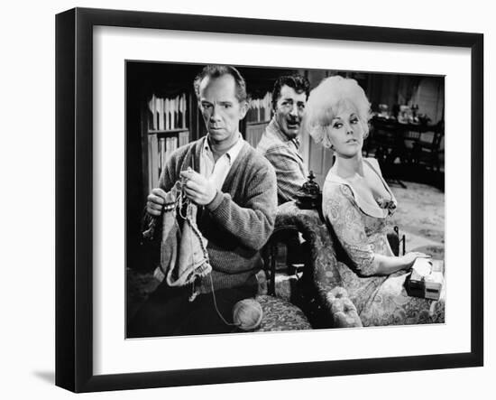 KISS ME STUPID, 1964 directed by BIILY WILDER Ray Walston, Dean Martin and Kim Novak (b/w photo)-null-Framed Photo