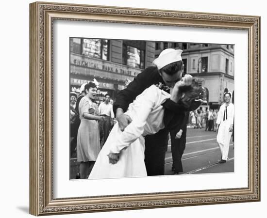 Kissing the War Goodbye in Times Square, 1945, I-Victor Jorgensen-Framed Art Print