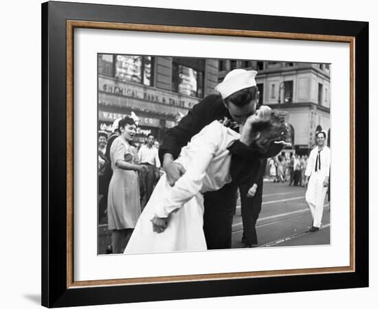 Kissing the War Goodbye in Times Square, 1945, I-Victor Jorgensen-Framed Art Print