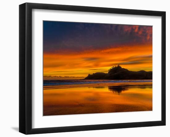 Kiwanda #2-Steven Maxx-Framed Photographic Print